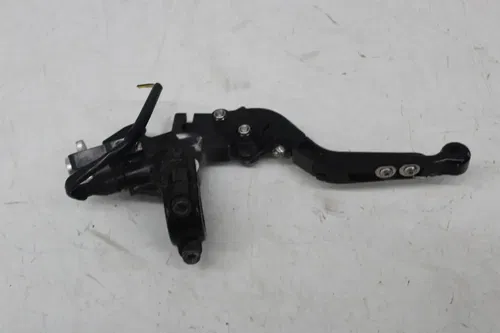 06-12 TRIUMPH DAYTONA 675 CLUTCH PERCH MOUNT WITH LEVER