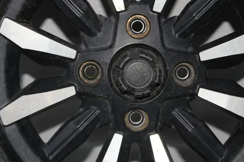 17 YAMAHA YXZ1000R SS EPS WHEEL RIM FRONT