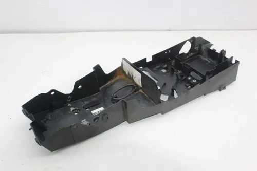 02-03 YAMAHA YZF R1 REAR BACK UNDERTAIL BATTERY TRAY (SEE DESCP)