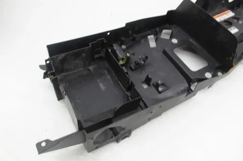 02-03 YAMAHA YZF R1 REAR BACK UNDERTAIL BATTERY TRAY (SEE DESCP)