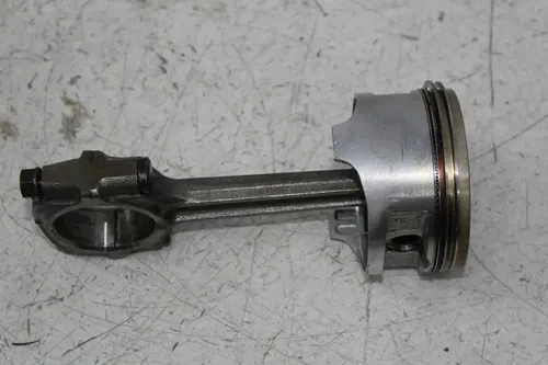 01-06 HONDA SHADOW SPIRIT VT750 ENGINE MOTOR FRONT CYLINDER JUG PISTON ROD