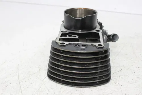 01-06 HONDA SHADOW SPIRIT VT750 ENGINE MOTOR FRONT CYLINDER JUG PISTON ROD