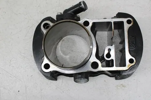 01-06 HONDA SHADOW SPIRIT VT750 ENGINE MOTOR FRONT CYLINDER JUG PISTON ROD