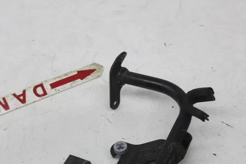 93-01 Kawasaki Ninja Zx11 Upper Fairing Mirror Gauges Stay Bracket