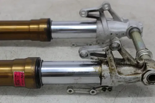 07 BENELLI TNT 1130 FRONT END FORKS TRIPLE TREE CLAMP FORK TUBES (NEEDS SEALS)