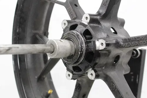 06-07 HONDA CBR1000RR FRONT WHEEL RIM (SEE DESCP)