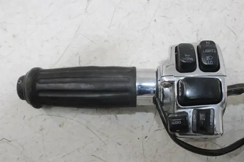 07-11 HARLEY-DAVIDSON ELECTRA GLIDE FLHTCUI LEFT CLIP ON HANDLE SWITCH SWITCHES