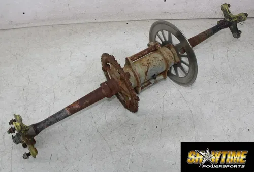 90 YAMAHA WARRIOR 350 REAR AXLE BACK WHEEL PIVOT BOLT AXEL SHAFT