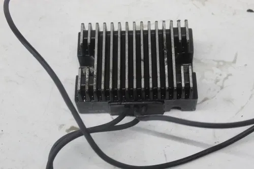 92 HARLEY-DAVIDSON TOUR GLIDE ULTRA CLASSIC FLTCU RECTIFIER VOLTAGE REGULATOR