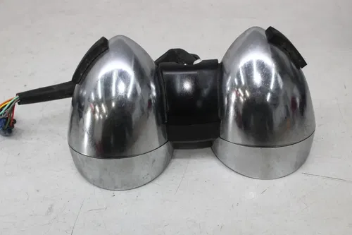 01-05 SUZUKI BANDIT 1200 GSF1200 SPEEDO TACH GAUGES DISPLAY CLUSTER SPEEDOMETER