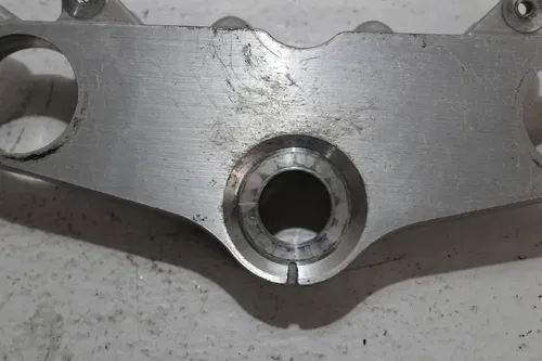 1988 HONDA HAWK GT 650 NT650 FORKS UPPER TRIPLE TREE CLAMP