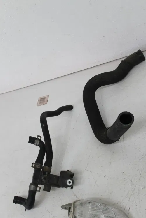 06-07 SUZUKI GSXR600 PARTS REAR PEG SPROCKET THROTTLE SLIDER DAMPER TURN SIGNAL