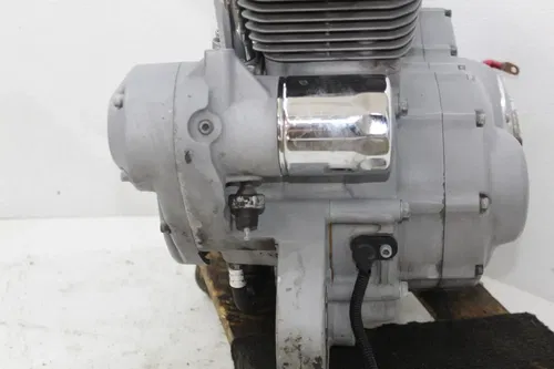 04-06 HARLEY-DAVIDSON SPORTSTER 883C XL883 ENGINE MOTOR HEAD *STRONG RUNNER*