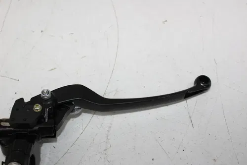 UNIVIRSAL BRAKE MASTER WITH LEVER