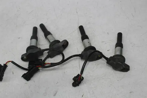 18-21 DUCATI PANIGALE V4 SPECIALE IGNITION COILS COIL SPARK PLUG CAPS SET