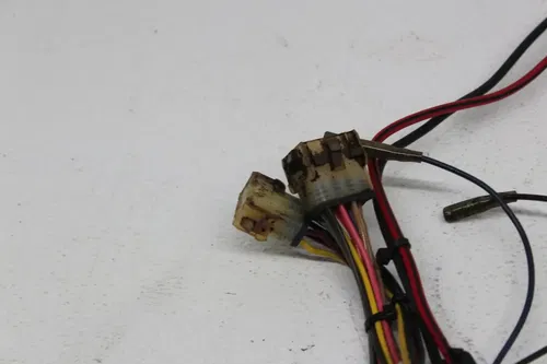 01 YAMAHA LS2000 MAIN ENGINE WIRING HARNESS MOTOR WIRE LOOM