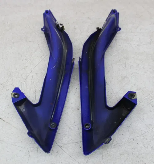 06-07 YAMAHA YZF R6 RIGHT LEFT MID SIDE FAIRING COWL PLASTIC PAIR