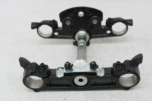 15-24 HARLEY-DAVIDSON FREEWHEELER FLRT FRONT UPPER LOWER FORKS CLAMP TRIPLE TREE