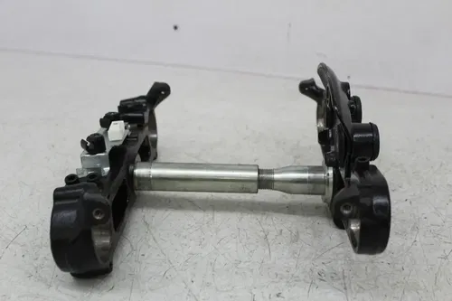 15-24 HARLEY-DAVIDSON FREEWHEELER FLRT FRONT UPPER LOWER FORKS CLAMP TRIPLE TREE