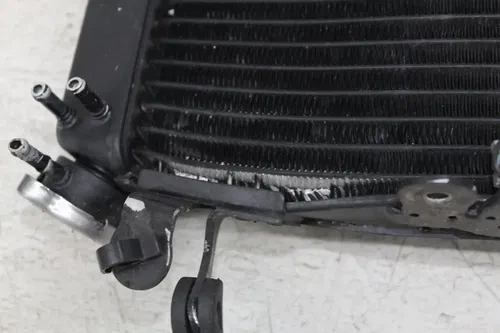 06-09 YAMAHA YZF R6S R6 ENGINE RADIATOR MOTOR COOLER COOLING RADIATER FAN (READ)