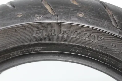 HARLEY DAVIDSON DUNLOP D407T 180/65 B16 M/C 81H REAR BACK TIRE (TREAD:7/32NDS)