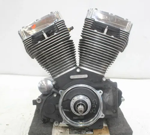 00-06 Harley-davidson Softail Deuce Fxstdi Engine Motor head 88CI Twin Cam B