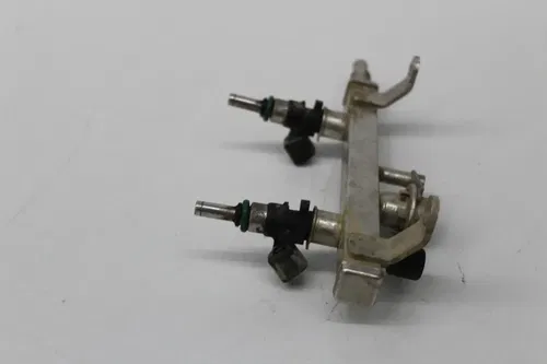 20-21 POLARIS RZR S 1000 PREMIUM PETROL GAS FUEL INJECTOR INJECTORS RAIL