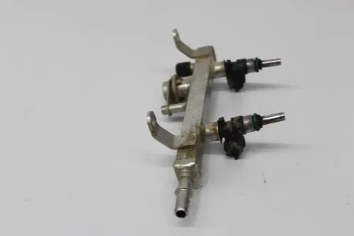 20-21 POLARIS RZR S 1000 PREMIUM PETROL GAS FUEL INJECTOR INJECTORS RAIL
