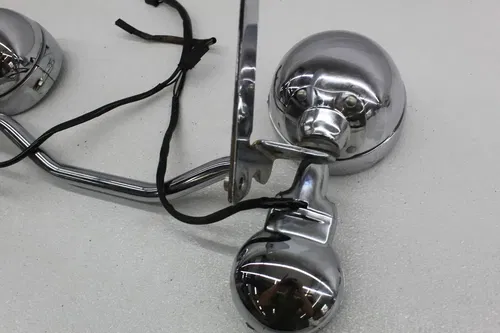 07 HARLEY-DAVIDSON HERITAGE SOFTAIL FLSTC FRONT LIGHT BAR FOG LAMPS SIGNALS