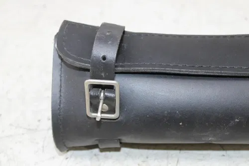 2000 HONDA SHADOW SPIRIT 1100 VT1100C FRONT STORAGE LUGGAGE COMPARTMENT BAG