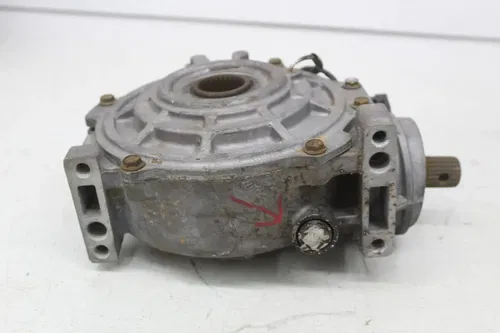 19 Polaris Rzr Xp 1000 front Differential Pumpkin (see descp)