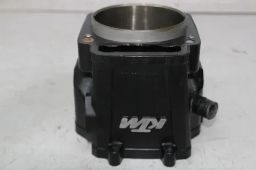 01 KTM 640 DUKE II ENGINE MOTOR CYLINDER JUG PISTON BLOCK
