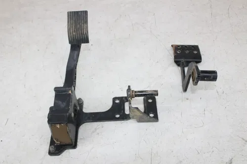 14-16 POLARIS RZR XP 1000 GAS ACCELERATION BRAKE PEDAL ASSEMBLY