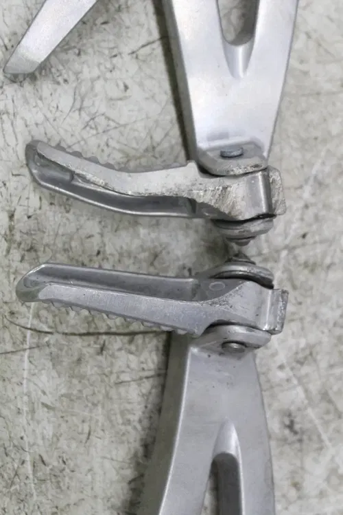2007 Honda CBR600RR REAR BACK PASSENGER PEG SET PAIR