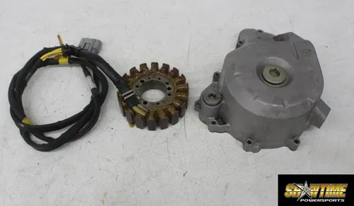 16 Can-am Commander 800r Xt Engine Motor Stator Generator cover