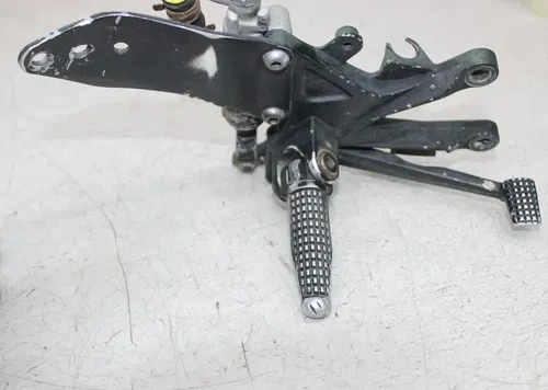 06-07 KAWASAKI NINJA ZX10R RIGHT REARSET FOOT PEG BRAKE MASTER CYLINDER CALIPER