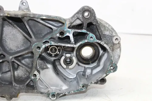 1985 HONDA ELITE 250 CH250 ENGINE MOTOR CRANKCASE CRANK CASES BLOCK