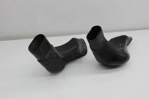 01-07 SUZUKI HAYABUSA RIGHT LEFT RAM AIR INTAKE DUCTS PAIR