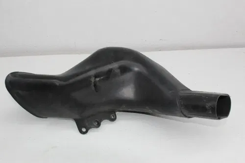 01-07 SUZUKI HAYABUSA RIGHT LEFT RAM AIR INTAKE DUCTS PAIR