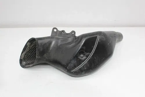01-07 SUZUKI HAYABUSA RIGHT LEFT RAM AIR INTAKE DUCTS PAIR