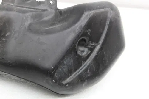 01-07 SUZUKI HAYABUSA RIGHT LEFT RAM AIR INTAKE DUCTS PAIR