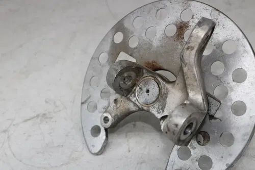 01-05 YAMAHA RAPTOR YFM 660 FRONT WHEEL LEFT HUB ROTOR SPINDLE