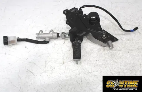 20-24 KAWASAKI NINJA EX650 RIGHT REARSET REAR SET DRIVER FOOT PEG BRAKE MASTER