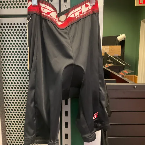 Fly Racing Shorts - Size M