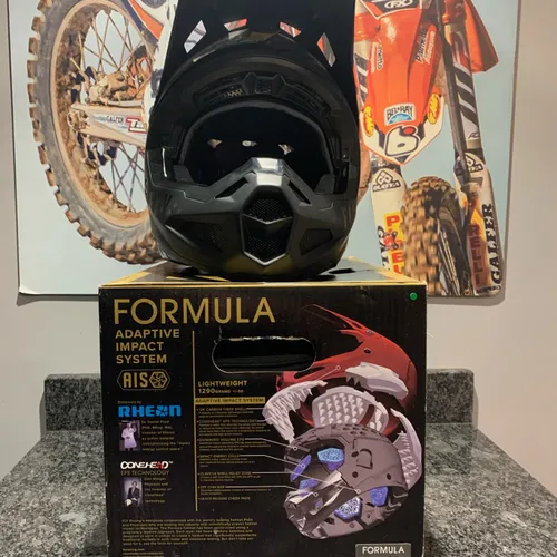 FLY FORMULA CARBON SOLID HELMET 2X