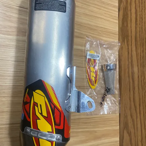 FMF Powercore 4 HEX Slip-On Exhaust Yamaha YZ250F/YZ250FX