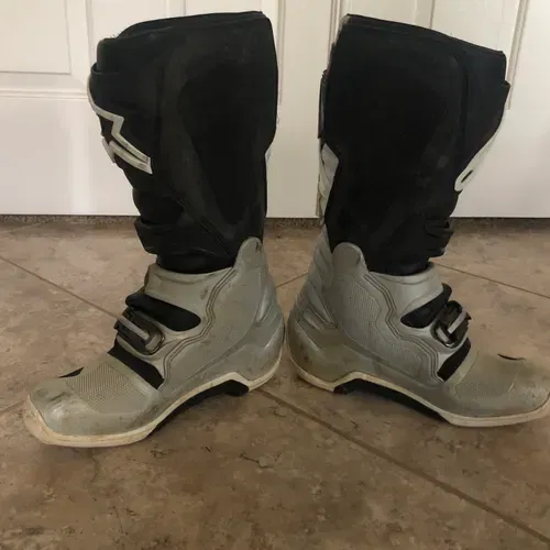 Alpinestars Tech 7 Boots - Size 9