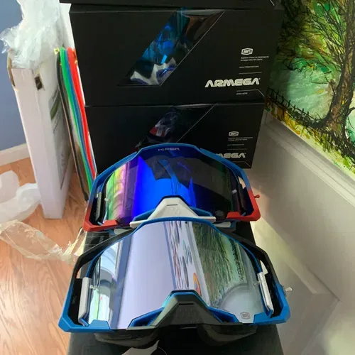 2 Pairs! 100% Armega Goggles
