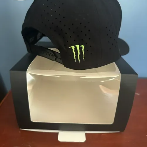 Monster Athlete Only Rope hat Premium Box Included 