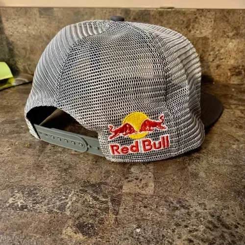 Red Bull Cap Athlete Only New Era 